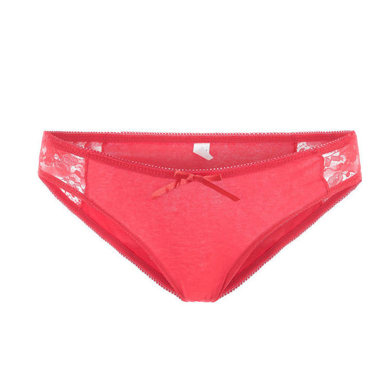Low-waisted breathable lace and cotton lingerie briefs