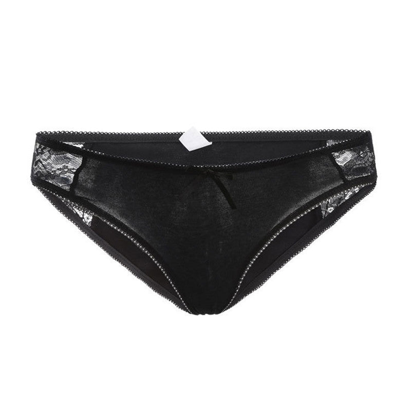 Low-waisted breathable lace and cotton lingerie briefs