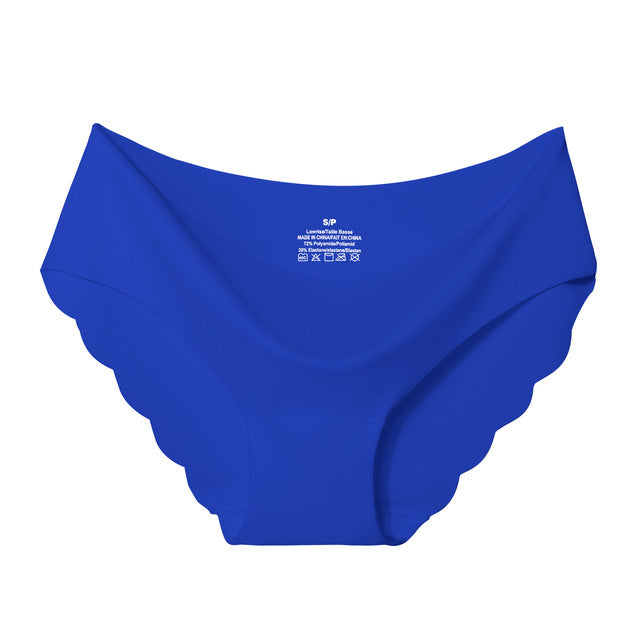 Elegant feminine seamless lingerie briefs