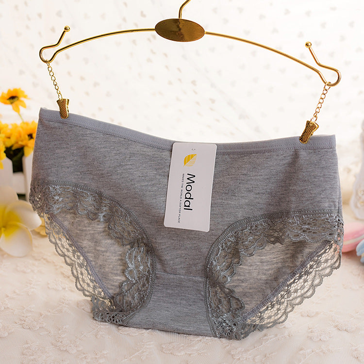 Elegant low-waisted lace lingerie briefs