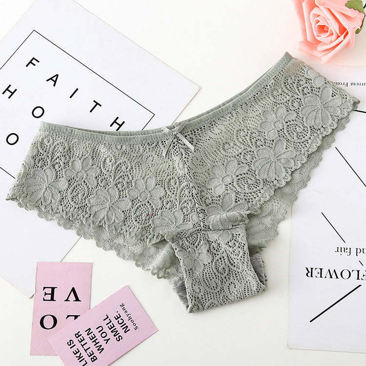Low-waisted seamless breathable lace lingerie briefs