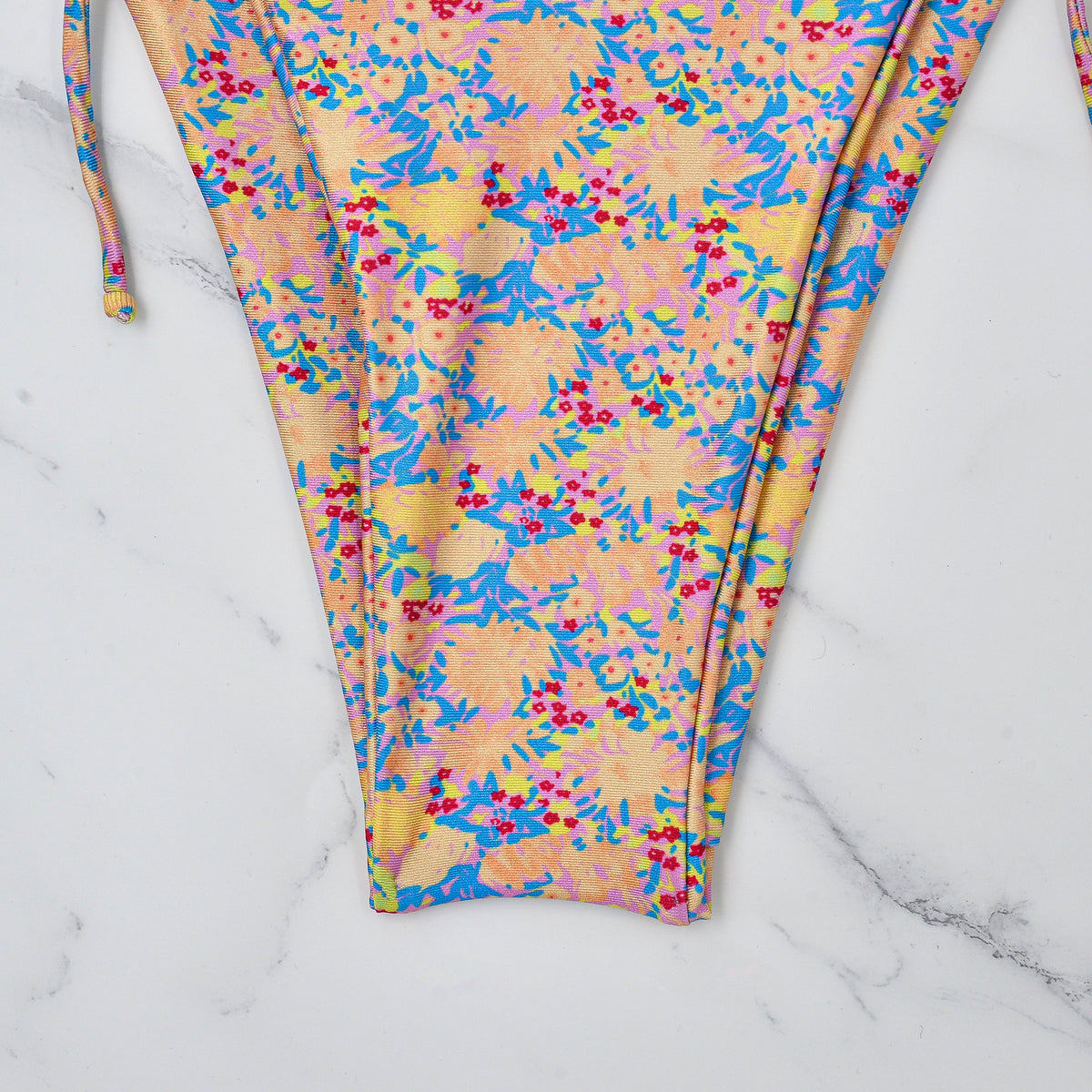 Backless lace and polyester lingerie briefs - image 3