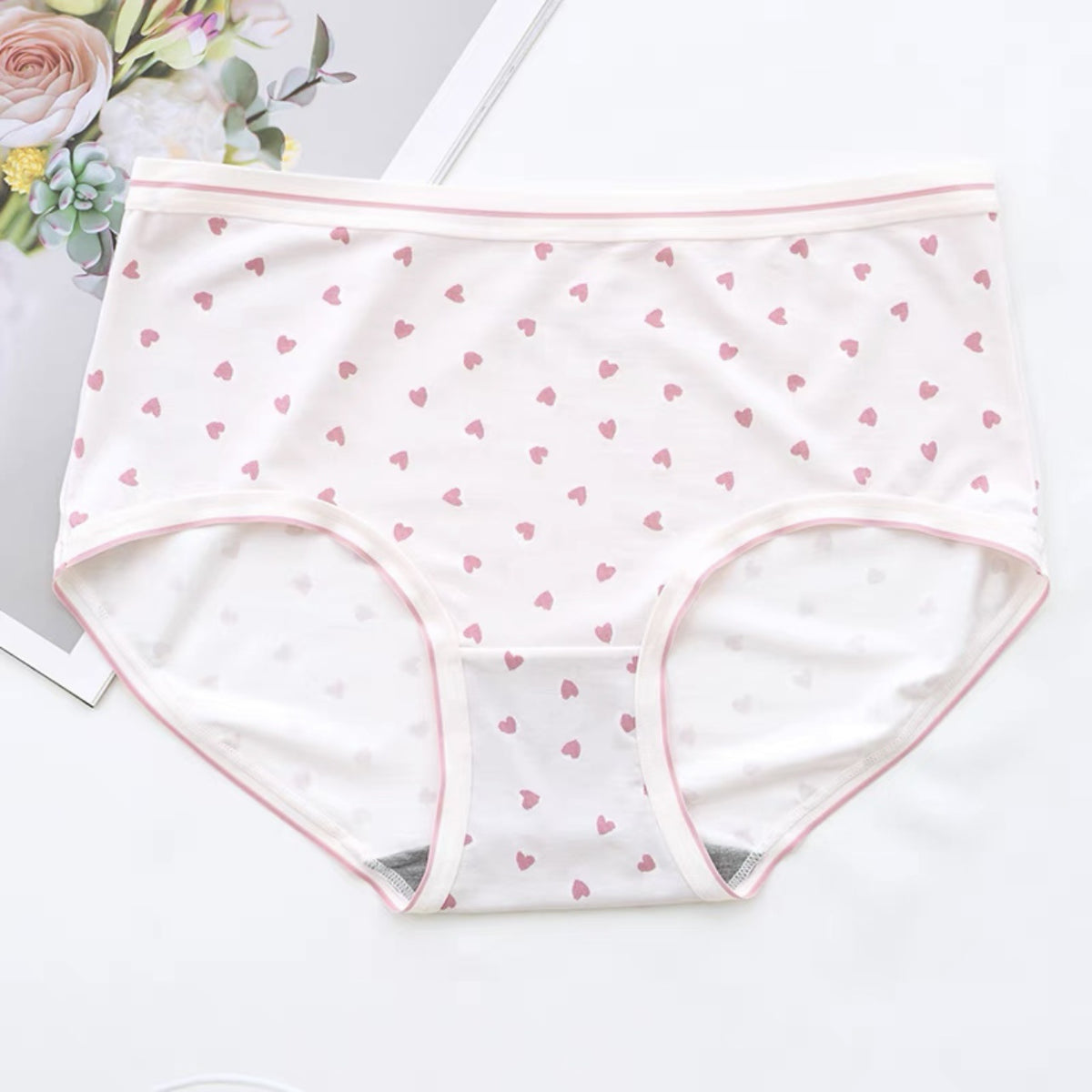 Elegant high-waisted breathable lingerie briefs - image 3