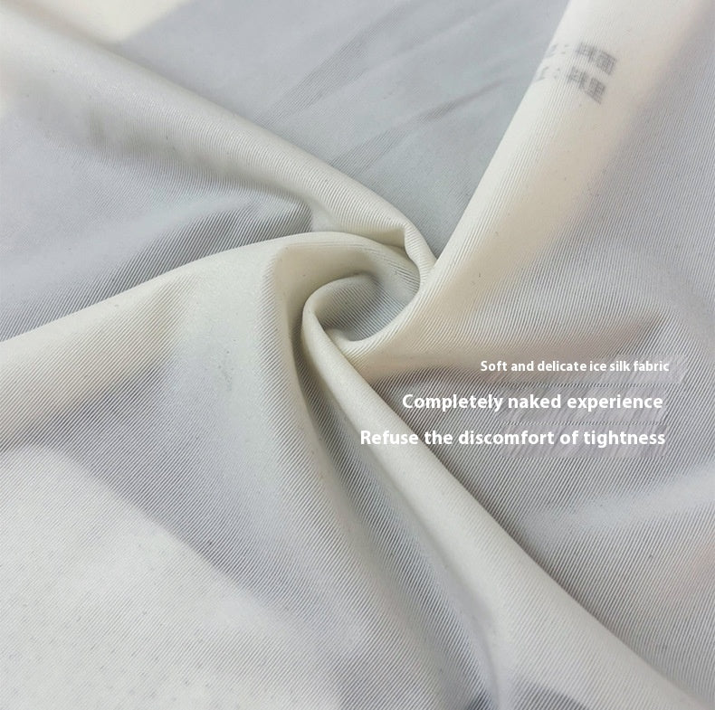 Seamless breathable nylon and silk lingerie briefs - image 1