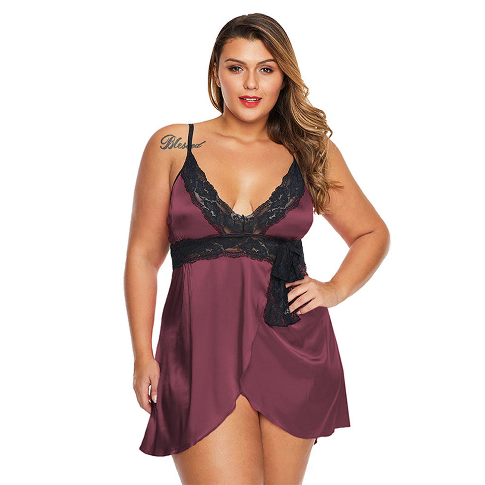 Plus-size lace and polyester lingerie briefs