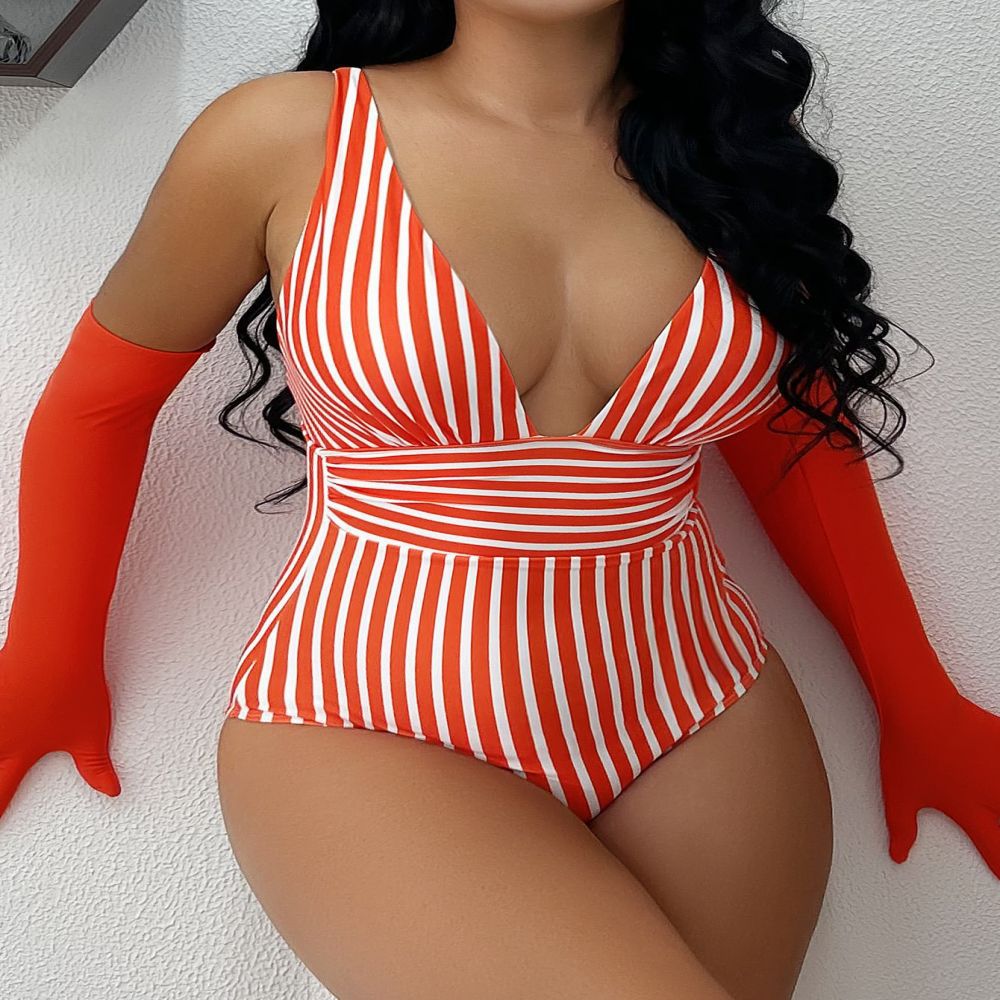 Stylish polyester and spandex bikini sets - image 4