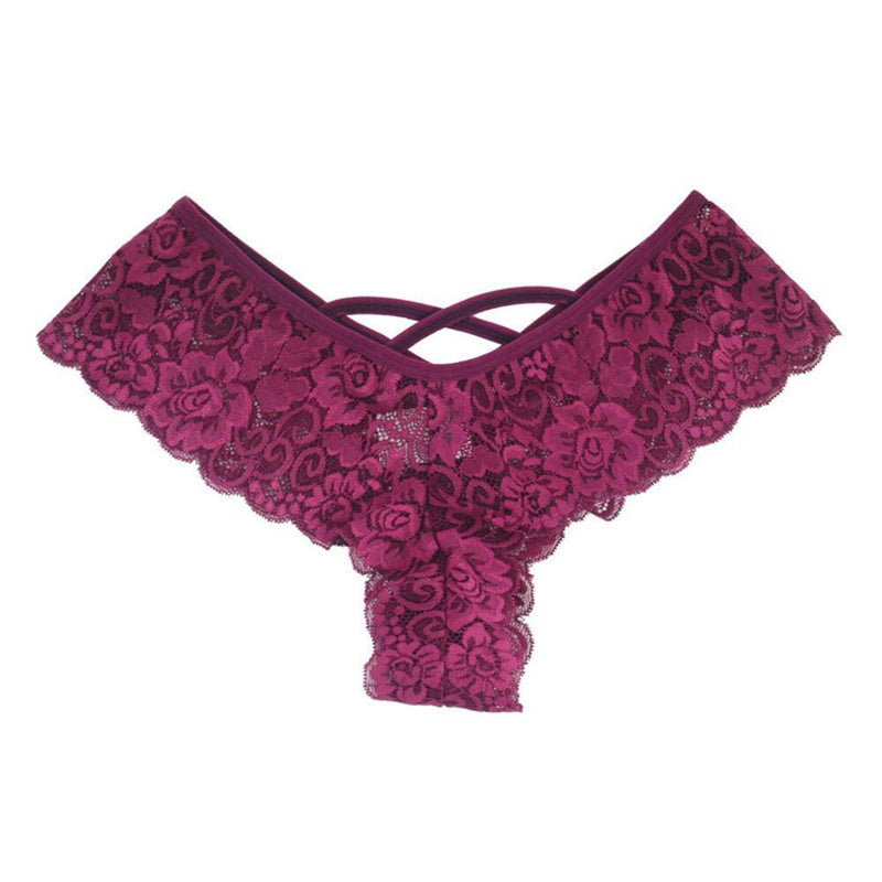 Elegant plus-size lace lingerie briefs