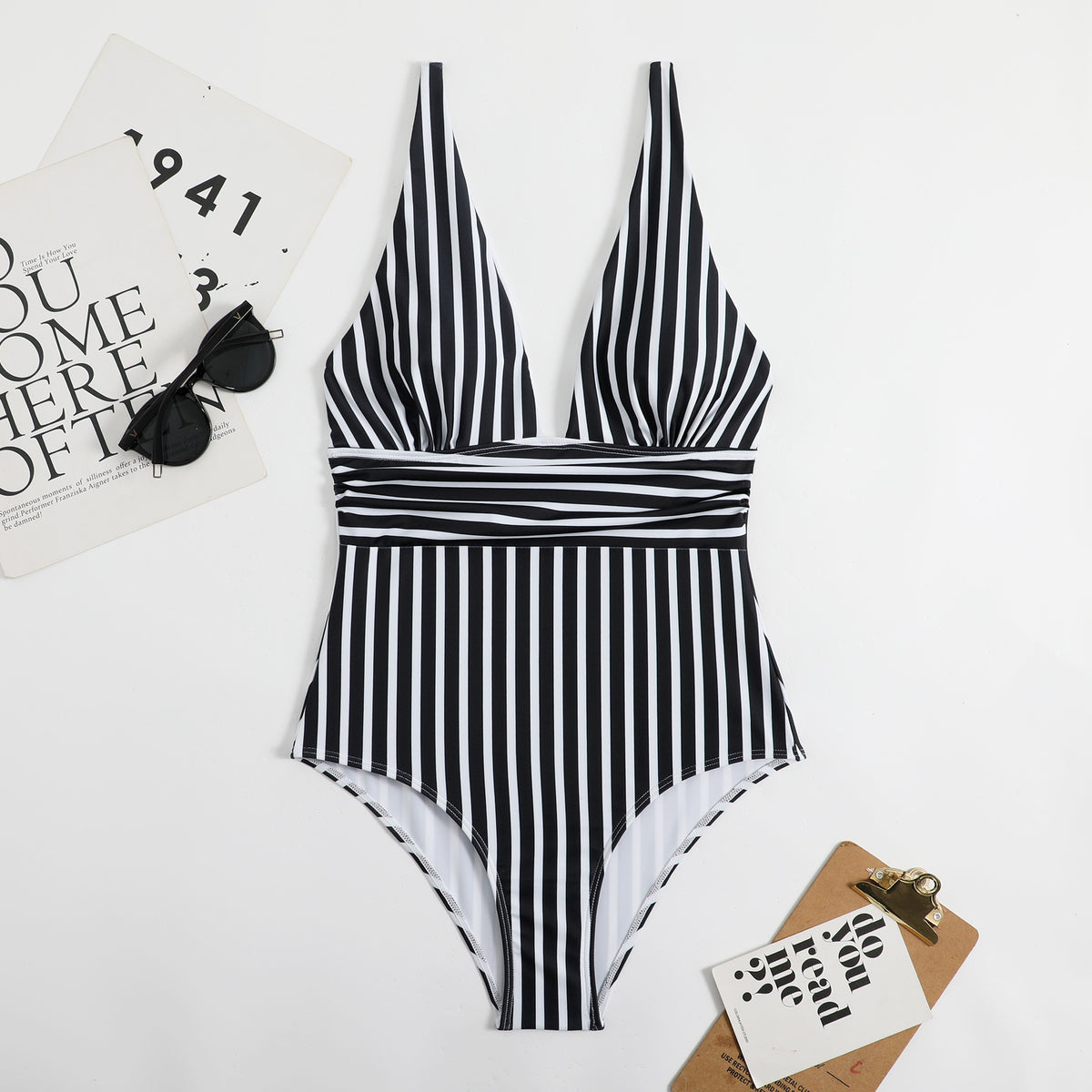 Stylish polyester and spandex bikini sets