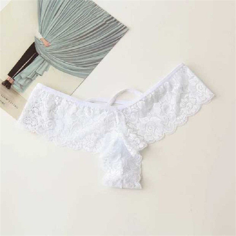 Elegant plus-size lace lingerie briefs