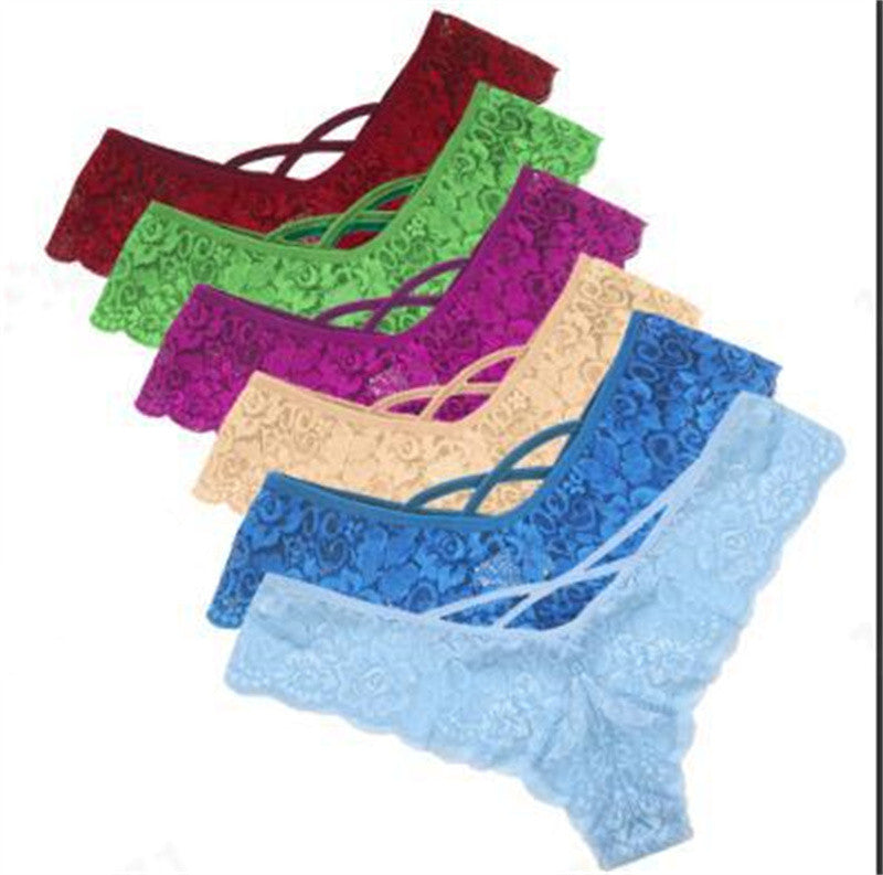 Elegant plus-size lace lingerie briefs