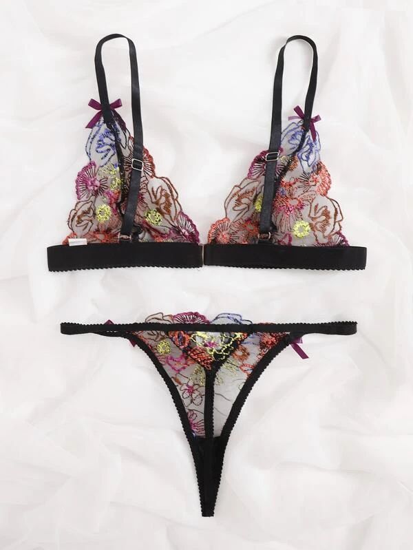 Embroidered cotton and polyester lingerie sets - image 1