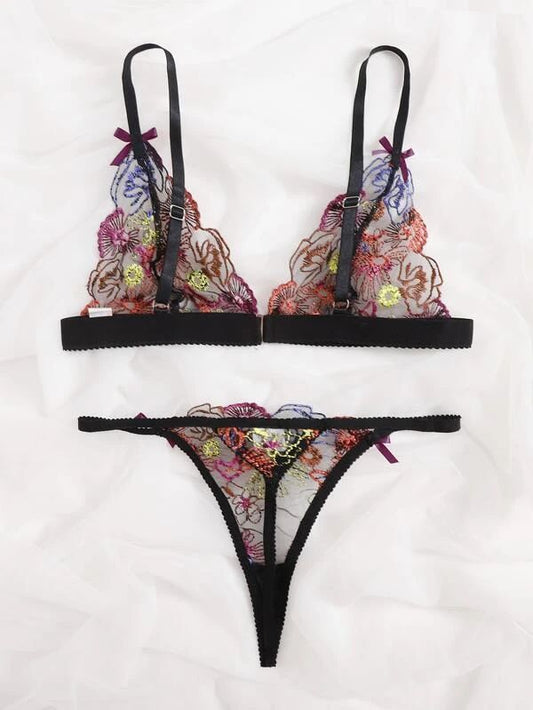 Embroidered cotton and polyester lingerie sets - image 1
