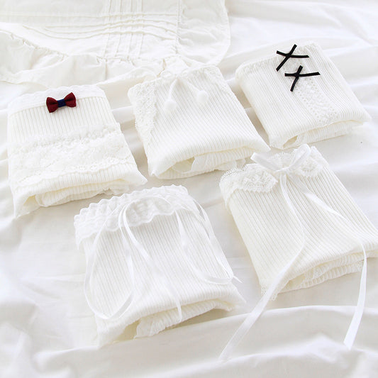 Breathable lace and cotton lingerie styles - image 1