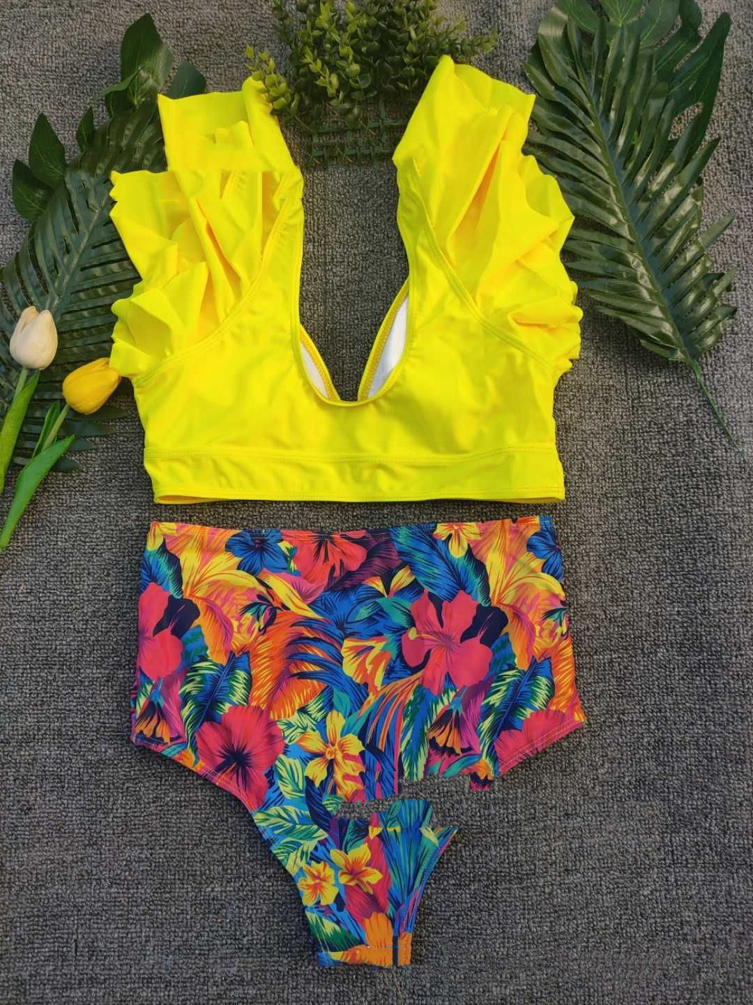 Stylish nylon and spandex bikini sets - image 2