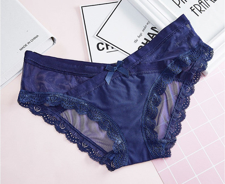 Low-waisted seamless lace lingerie briefs - image 1