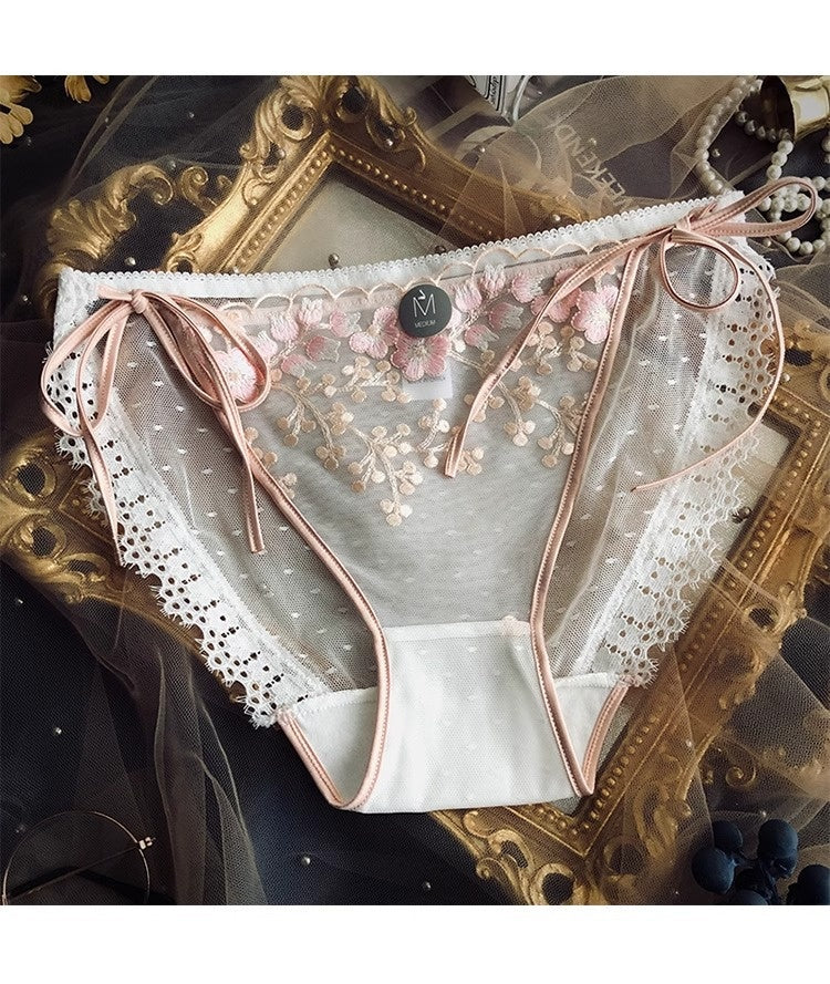 Low-waisted breathable sheer lace lingerie briefs - image 4