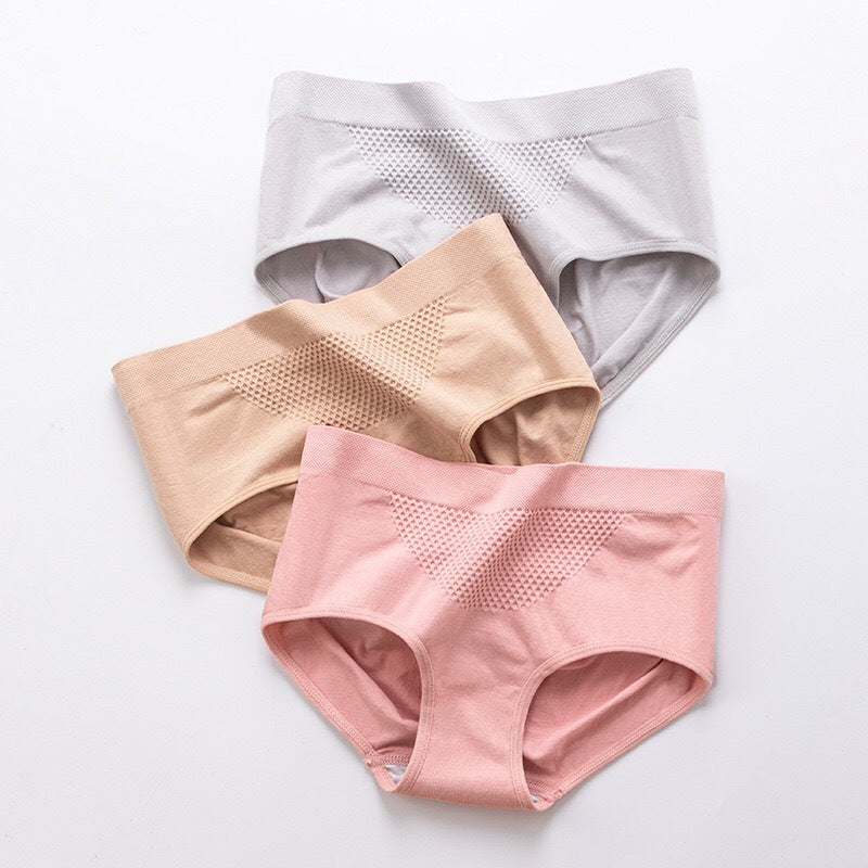 Seamless breathable shaping nylon lingerie briefs - image 4