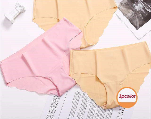 Elegant breathable cotton lingerie briefs